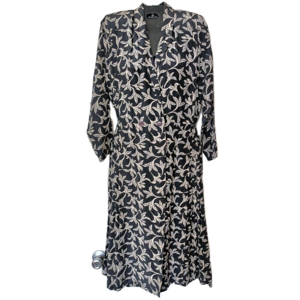 Silk Studio True Wrap Dress Size 10 Petite 100% Silk Black Gray Floral Print VTG
